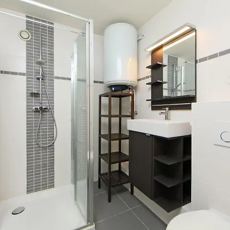 Apartman Studio 604 With Balcony By Interhome
